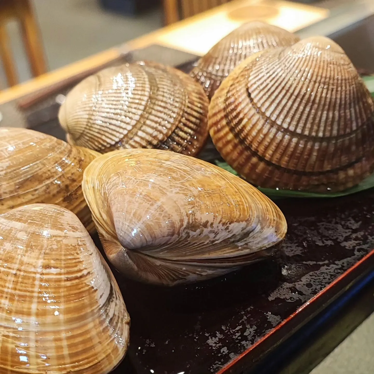 本日入荷　石垣貝と青柳〜😁