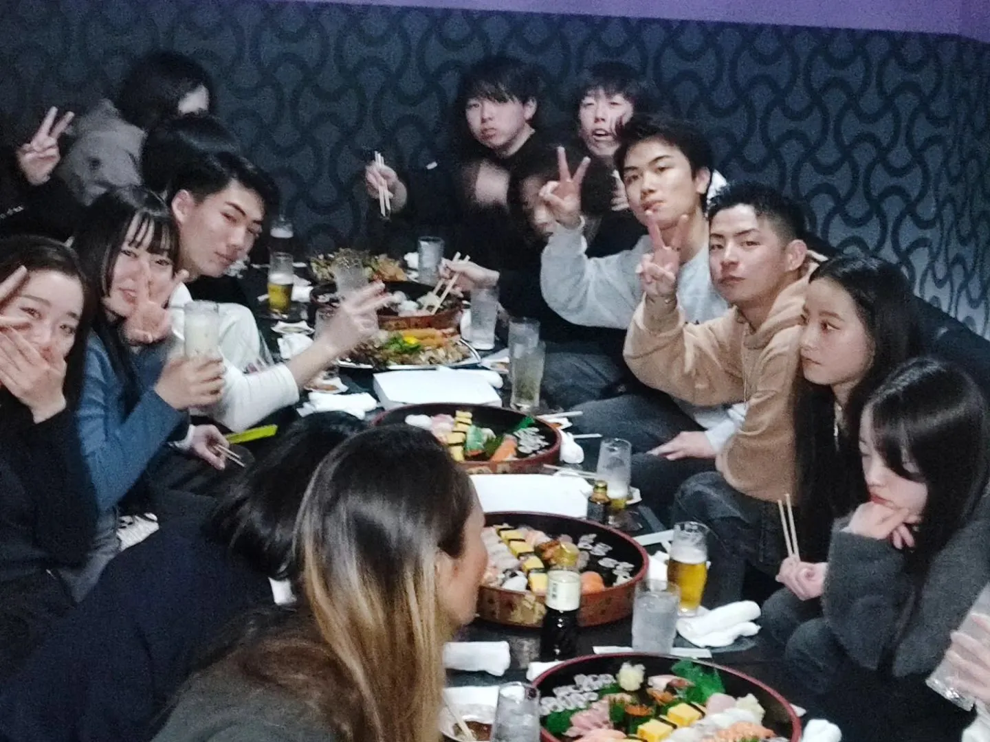 毎年恒例のバイトさん達の送別会😢